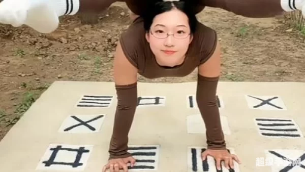 倒立喝水水会到胃里吗